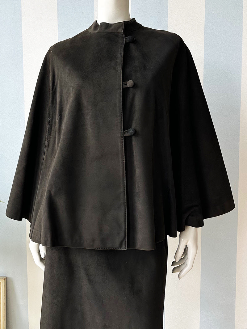 Zwart leren capeje