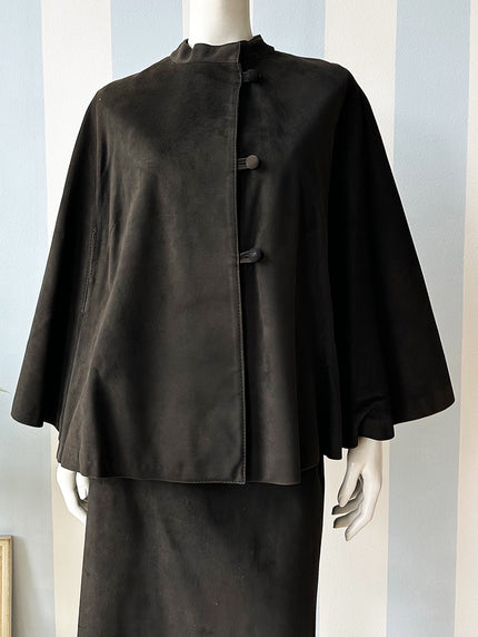 Zwart leren capeje