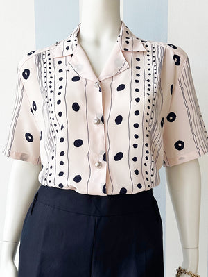 Lichtroze blouse met stippen strepen