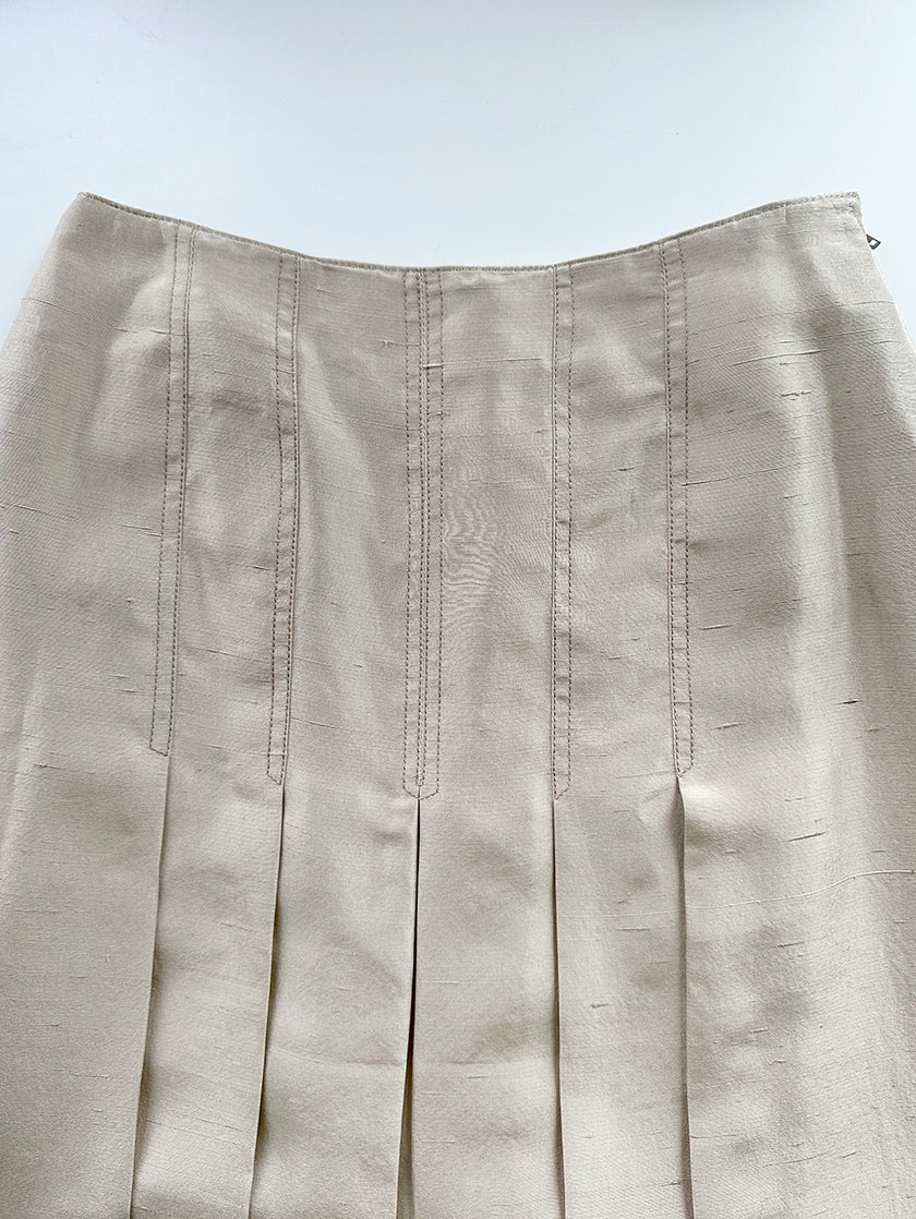 Ecru zijden plooirokje