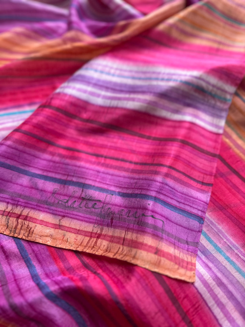 Gestreepte zijden sjaal