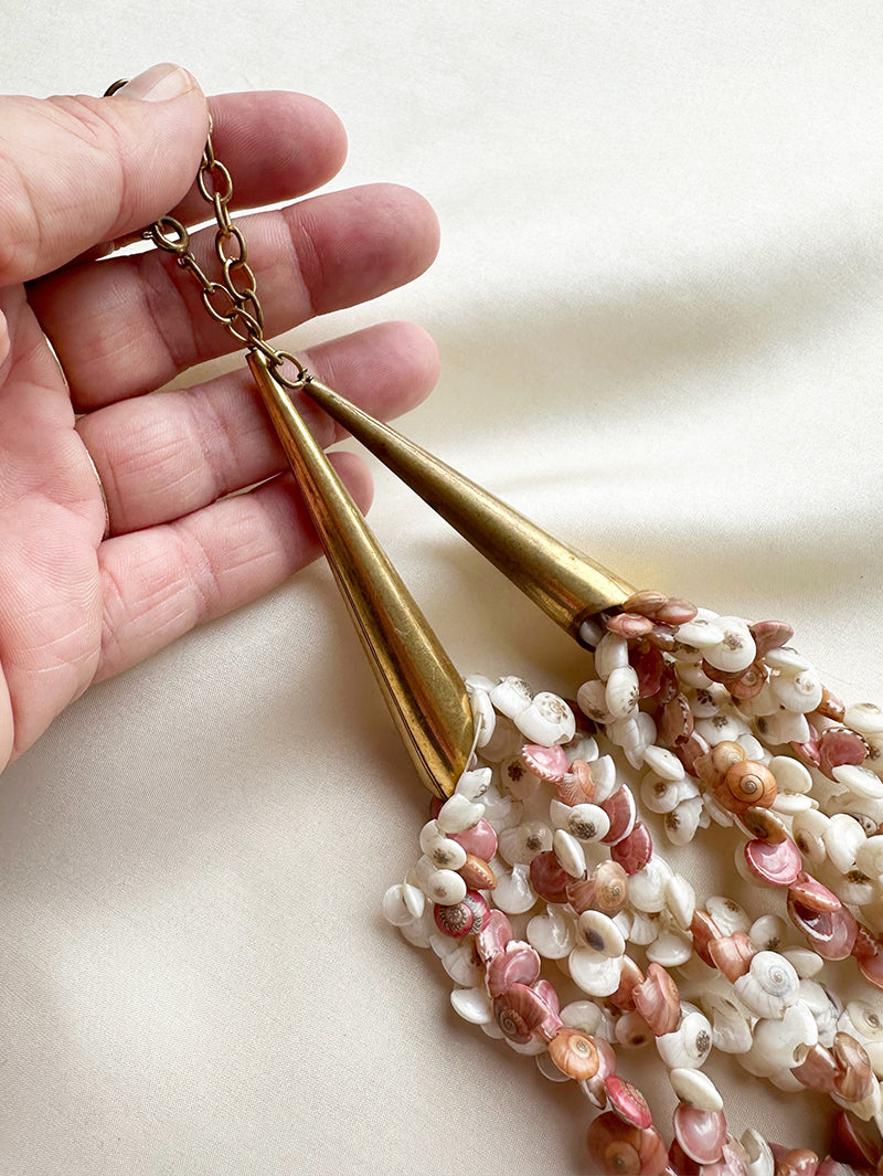 Ketting met kleine schelpjes