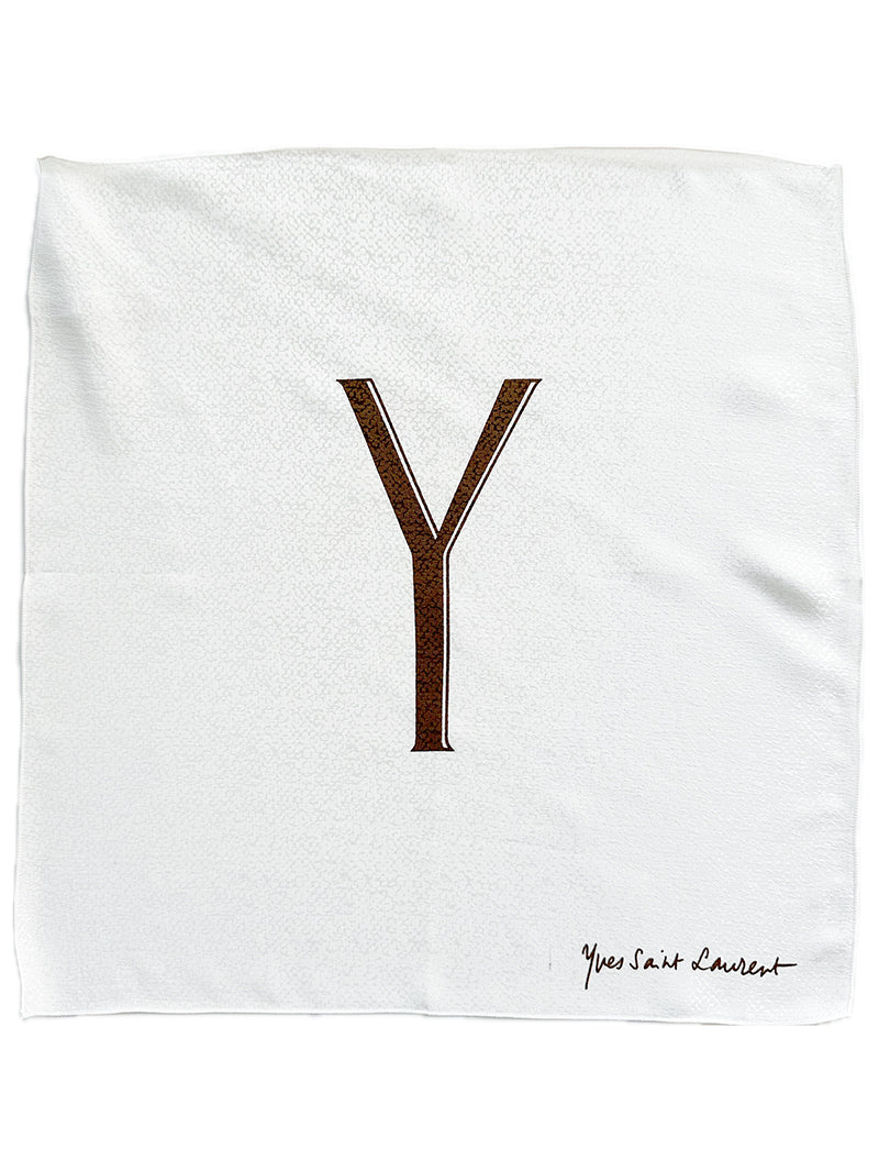 Off-white designer pochet