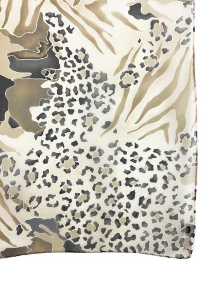 Semi-transparant zijden luipaard sjaaltje