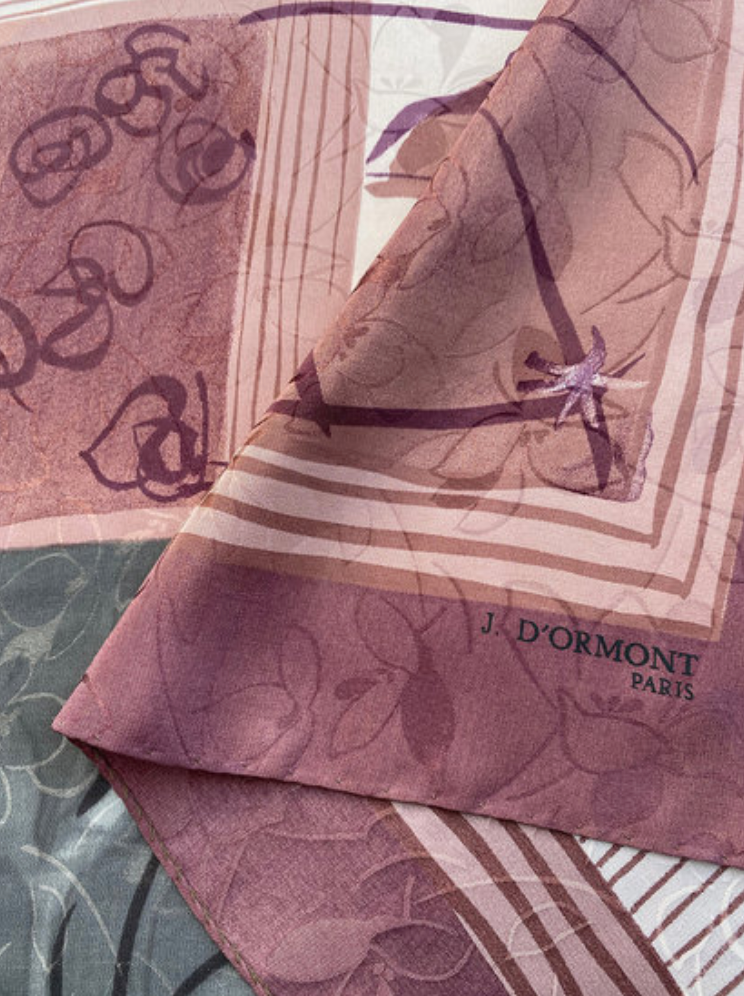 Oud-roze vierkante zijden sjaal