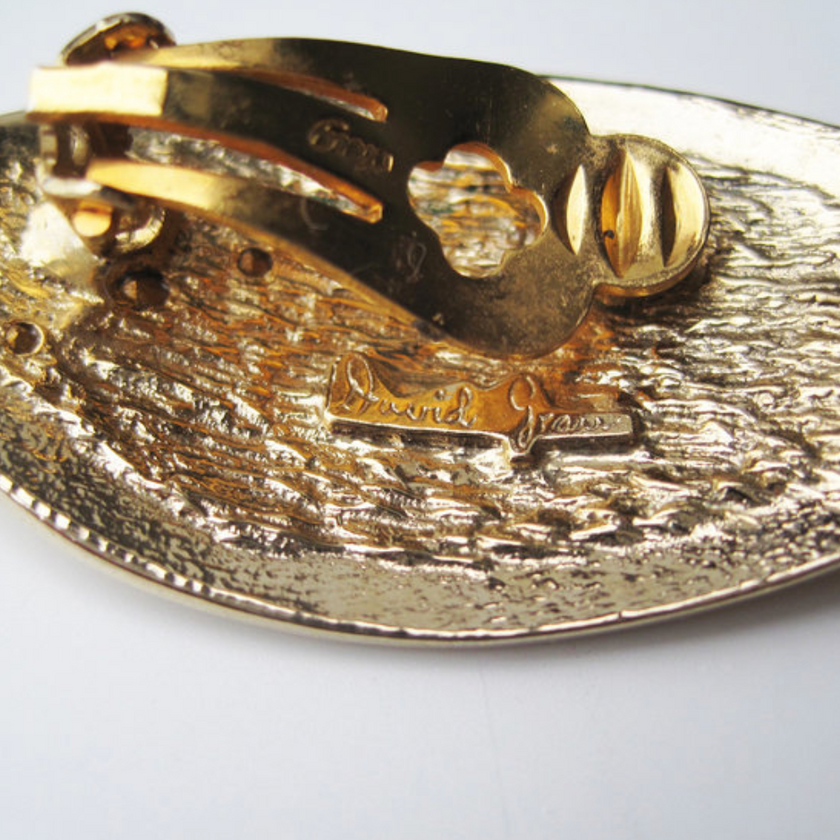 Statement clip oorbellen