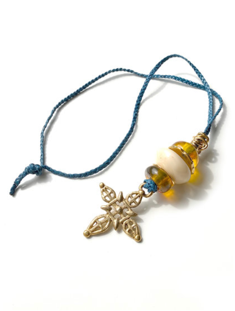 Vergulde crucifix ketting