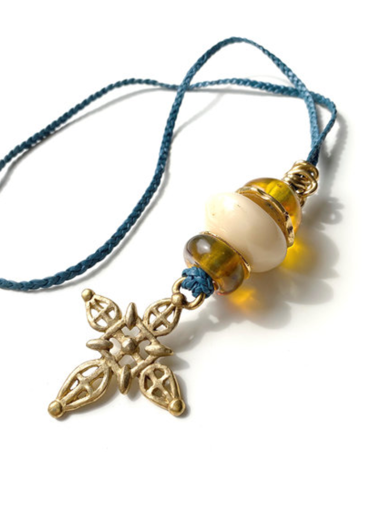 Vergulde crucifix ketting