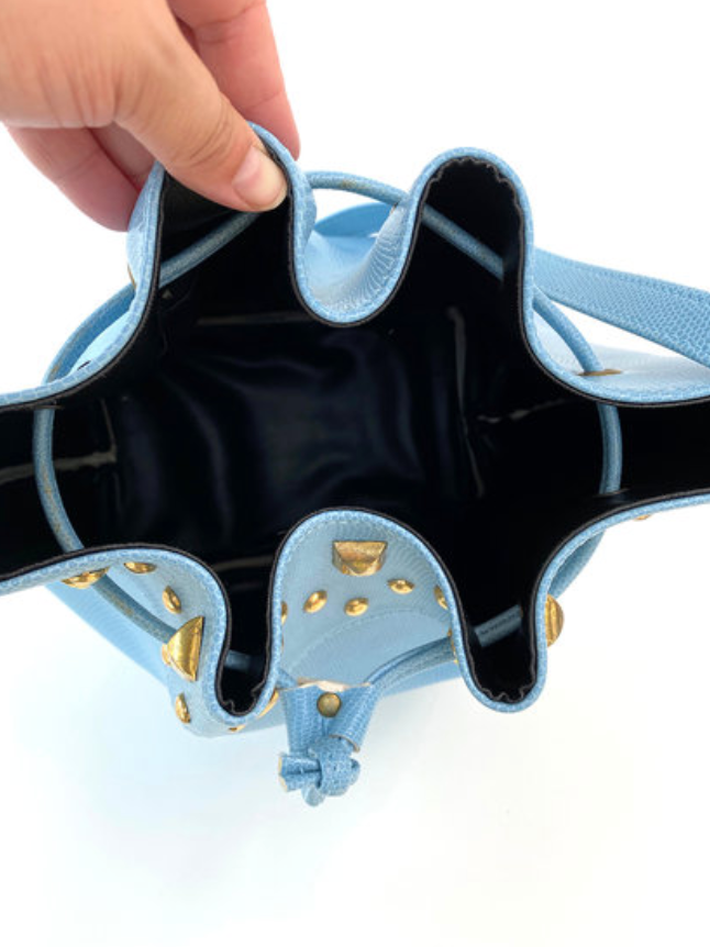 Lichtblauwe faux leren tas met studs