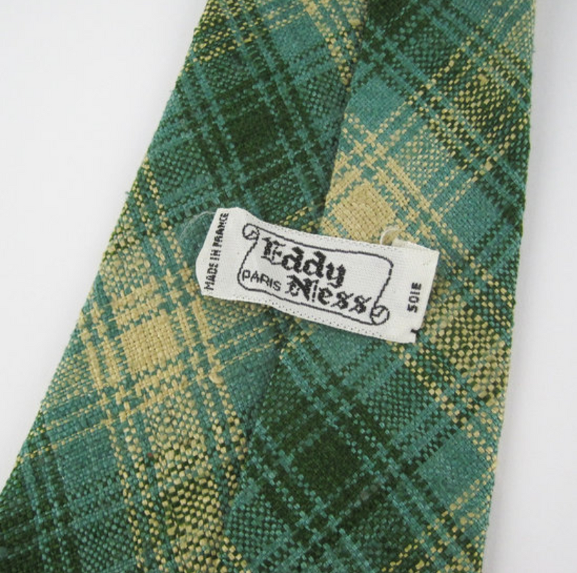 Ruwe zijden stropdas