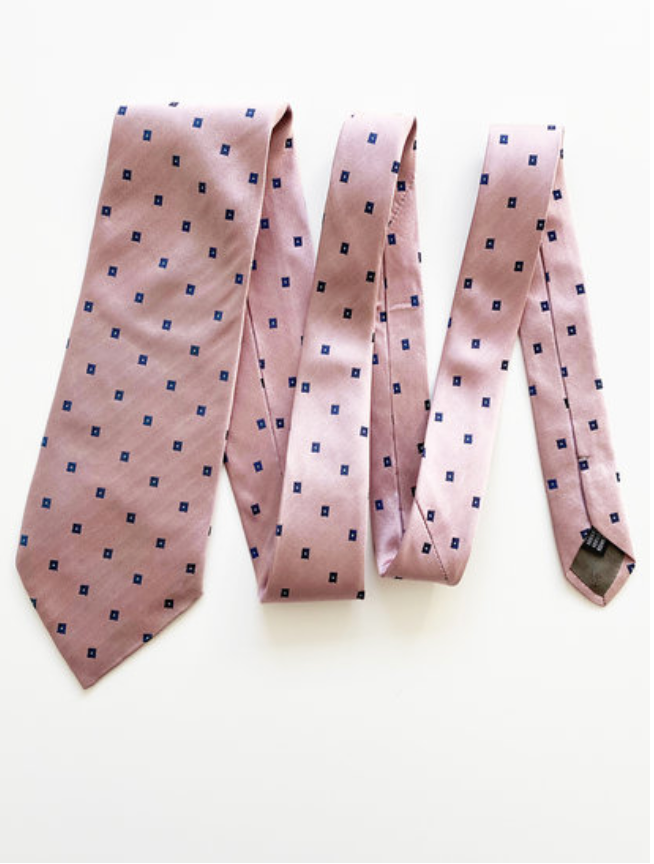 Roze zijden stropdas